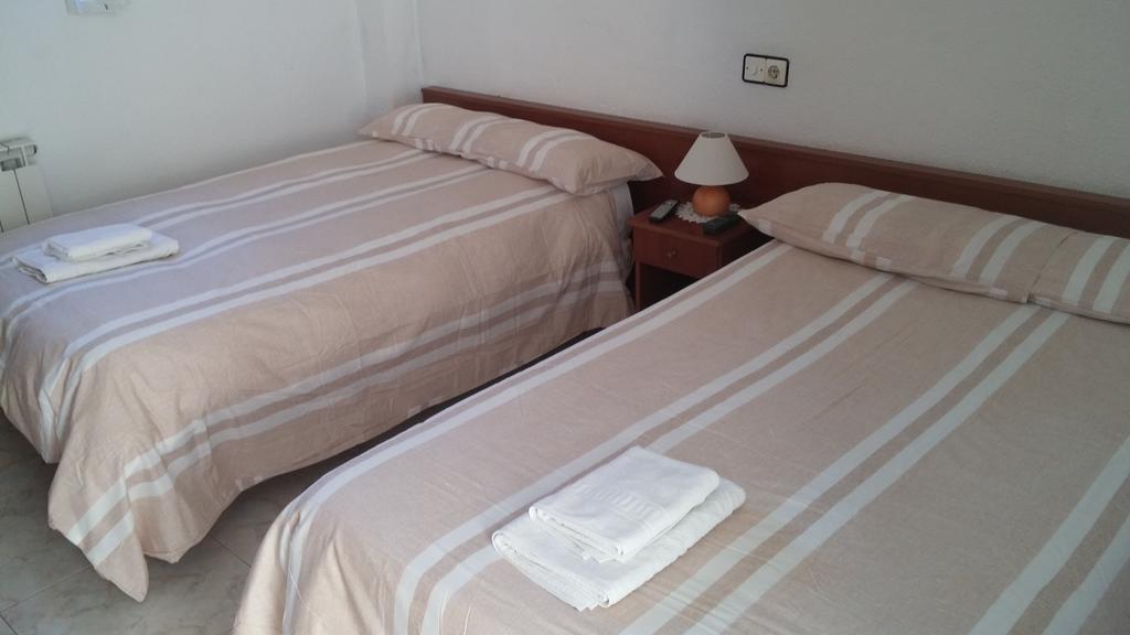 Casa Exposito Otel Puente Viesgo Dış mekan fotoğraf